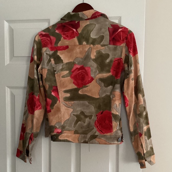 Floral Jeans Jacket - Picture 8 of 8